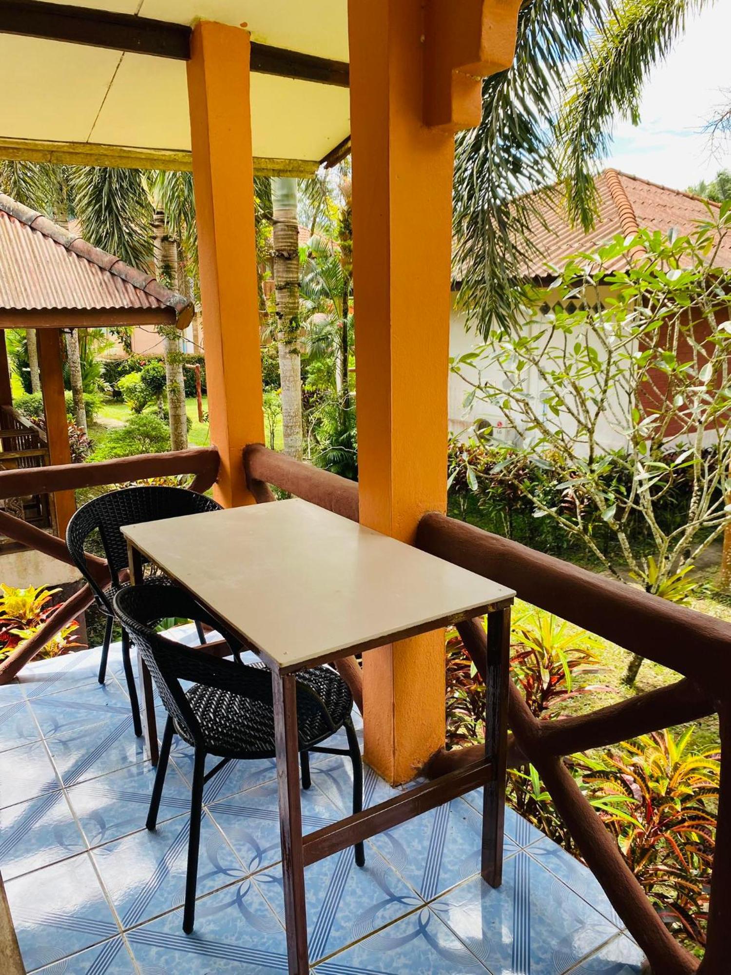 Khao Sok Nung House Hotel Khao Sok National Park Buitenkant foto
