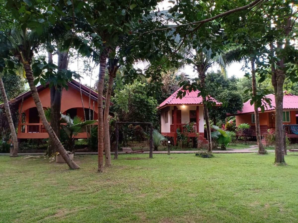 Khao Sok Nung House Hotel Khao Sok National Park Buitenkant foto